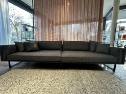 Sofa Cube Air Stoff Mara IP1763 494 Grau Füße Metallkufe Schwarz Mit Kissen