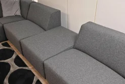 Sofa Donovan Stoff Robin Anthrazit mit 2 Hockern