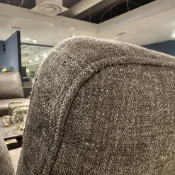 Sofa Dreisitzer Liv Stoff 17.046 Beigegrau Gestell Aluminium Feinstrukturiert Pulverbeschichtet Matt Umragrau