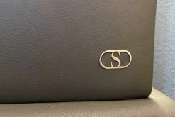 Sofa DS 175/23 Rahmen Und Korpus Leder Select 2418 Taupe Grau Sitz Leder Touch 2517 Taupe Grau Stahlkufen Schwarz Matt