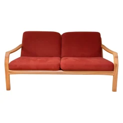 Sofa DY 1260 2,5-Sitzer Stoff Comfort 0028 Rot Kernbuche Geölt