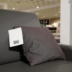 Sofa Ego F011 Bezug Leder 40.308 Schiefergrau Gussfuß Aluminium Poliert Inklusive 1 Kissen