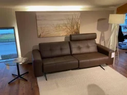 Sofa Ella Leder Paloma 094 Espresso 09433 Braun Gestell Massivholz Füße Metall Pulverbeschichtet Schwarz