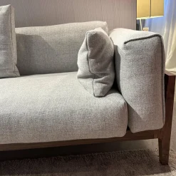 Sofa Elm Stoff 8300 Lichtgrau Grau Gestell Nussbaum Natur Geölt Braun Inklusive Kissen