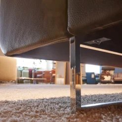 Sofa Embrace Bezug 54230010 Unit Schwarz Kufe Verchromt Glänzend Mit Hocker