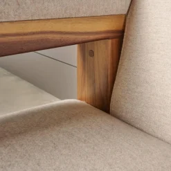 Sofa F51 2 Stoff Doma Beige Grau Gestell Nussbaum Massiv