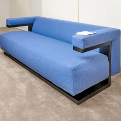 Sofa Gropius F51 2 Stoff Dama 0077 Blau Gestell Esche Schwarz
