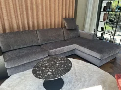 Sofa Inspiration Stoff IP Fame IP1777 484 Grau Holzfuß Esche Schwarz Gebeizt