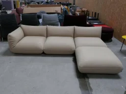 Sofa Jalis 21 Leder 420 Sand Beige Nahtband 5090 Sand Beige Inklusive Hocker