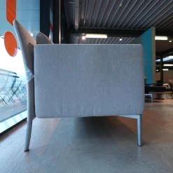 Sofa Jason 390 25 FLFR 2,5 Sitzig Stoff Summit Chalk Grau Gestell Velourmatt Grau