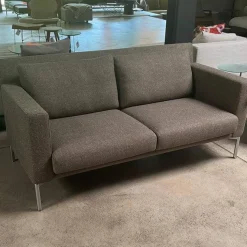 Sofa Jason 390-25 FLFR Stoff Kuro Limestone Gestell Velourmatt