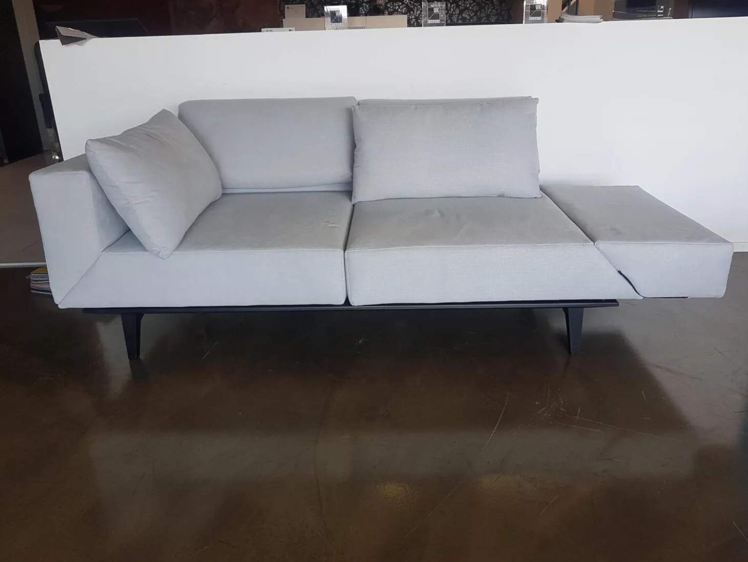 Sofa Jill Stoff E Cape 60 Lightgrey Grau mit Verstellfunktion