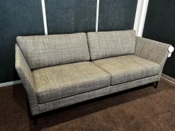Sofa Jon Edwards Bezug Stoff Taylor BW1771 383 Grau Sockel Schwarz Matt Lackiert