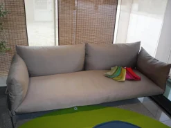 Sofa Kaba Outdoor Stoff Wasserfest RT82 Sottobosco Gestell Stahl Schwarz Lackiert