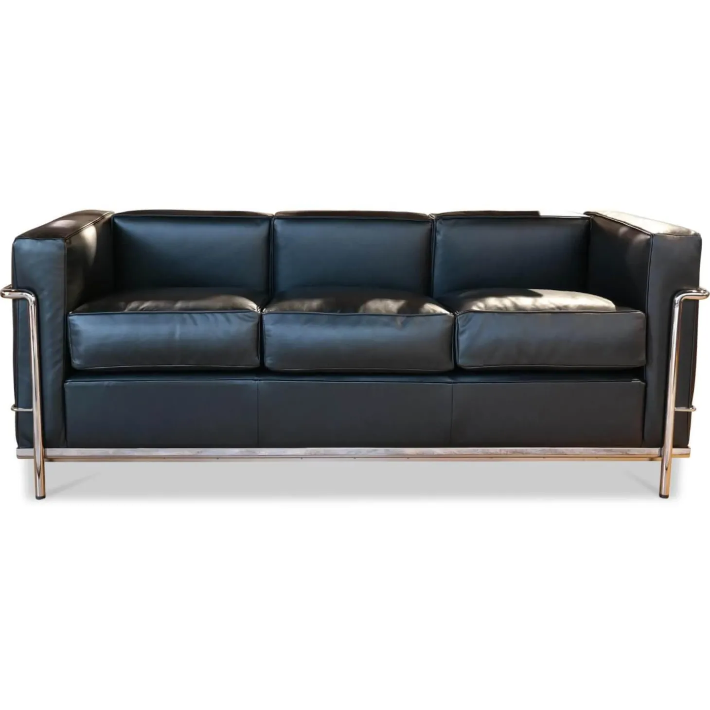 Sofa LC2 Dreisitzer Leder Scozia 13X606 Grafite Schwarz Gestell Verchromt