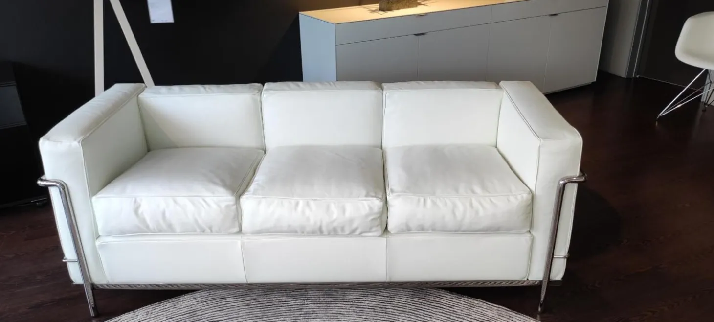 Sofa LC2 3-Sitzig Leder LCX Weiß Gestell Verchromt