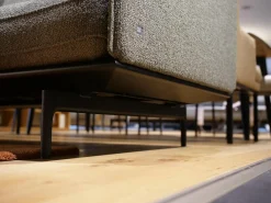 Sofa Liv Smart Stoff 24.140 Grüngrau Gestell Aluminium Feinstrukturiert Schwarz