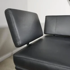 Sofa Living Platform Leder Classic Black Schwarz Gestell Matt Pulverbeschichtet Schwarz