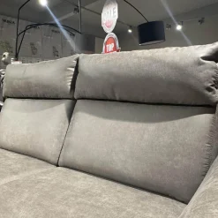 Sofa Lodi Bezug Stoff Gringo Taupe Grau Metalleckfuß Schwarz Matt
