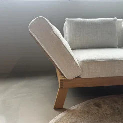 Sofa Lofoten Pure Stoff 5277 42 Beige Untergestell Eiche Natur Mit Klappbaren Armlehnen