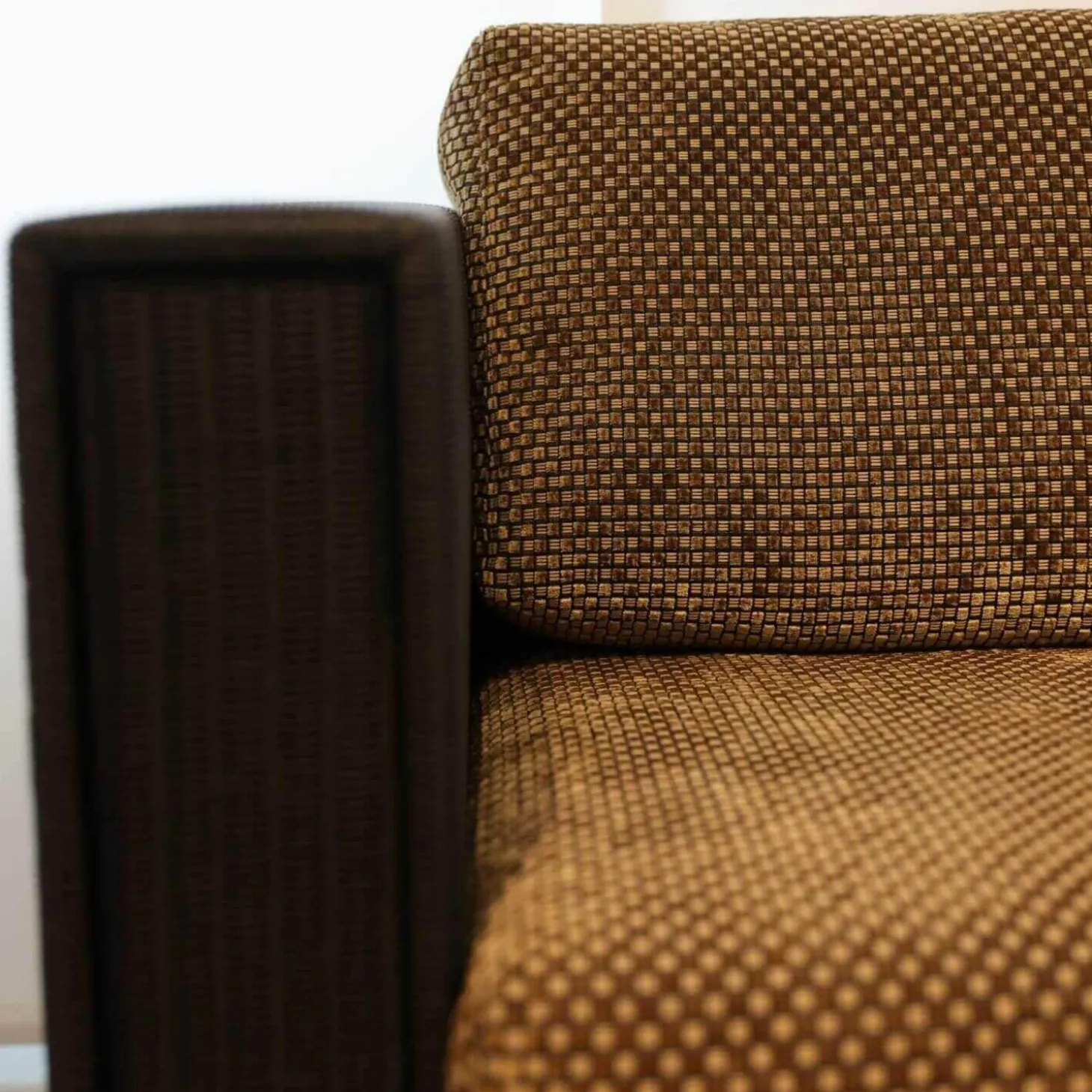 Sofa Loft Small 150 Stoff Holzrahmen Mit Geflecht Bezogen Braun Schwarz