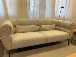 Sofa Magnolia Stoff 5275 0041 Grau Gestell Metall Schwarz Pulverbeschichtet