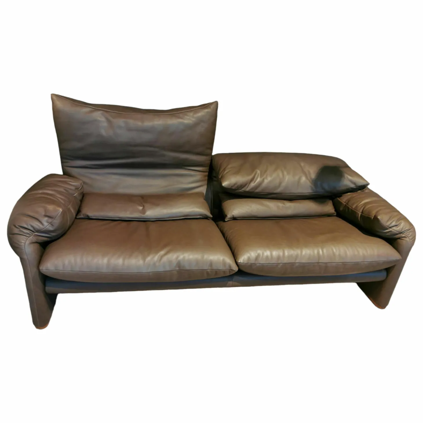 Sofa Maralunga Maxi Leder Braun mit Verstellfunktionen Füße Walnuss