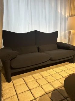 Sofa Maralunga Maxi Stoff Look Notte Blau Füße Noce Canaletto