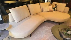 Sofa Maru Stoff Namib 7920 Moon Beige Gestell Matt Schwarz Pulverbeschichtet Inklusive Kissen