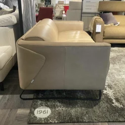 Sofa Matheo CC180 Leder Kenia Camel Beige Gestell Mattschwarz