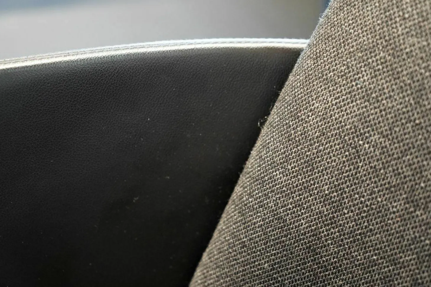 Sofa Merwyn Lounge 135 29625 Stoff Hagen Graphit Grau Aussen Keder Schwarz