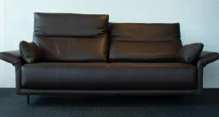Sofa Nido Bezug Leder Sierra Braun Mit 2 Verstellbaren Rückenkissen Inkusive 2 Armkissen