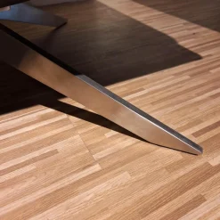 Sofa No 1 Elias Bezug Leder W10 L30 Grau Füße Chrom