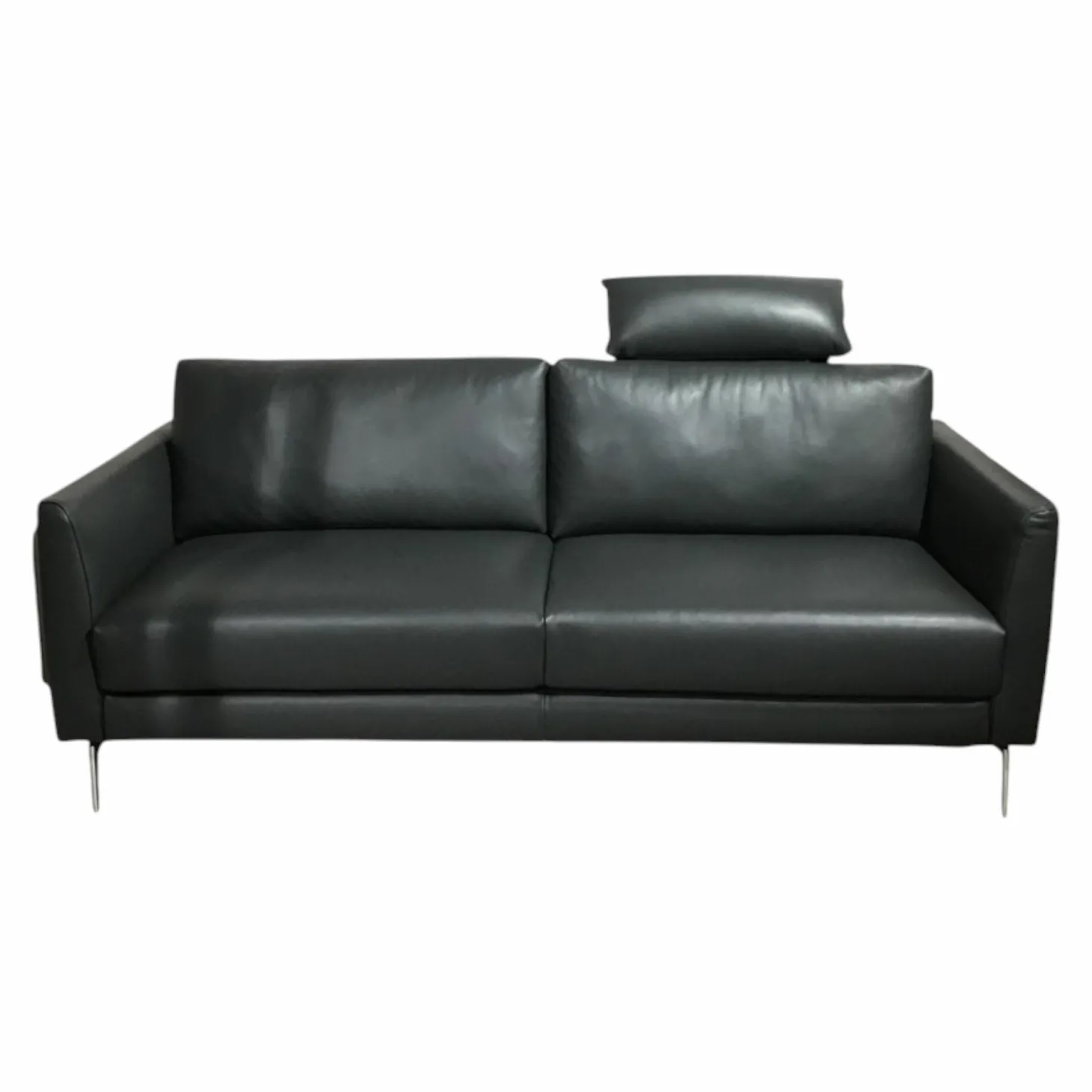 Sofa Omega 3 C Leder Classic Pepper Schwarz Winkelfuß Aluminium Mattiert