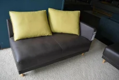 Sofa Onda Leder 38.556 Schokoladenbraun mit 2 Kissen