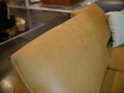 Sofa Phoenix Leder C-Revolution Mustard Plateau Wildeiche mit Drehstop