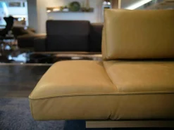 Sofa Phoenix Leder C-Revolution Mustard Plateau Wildeiche mit Drehstop