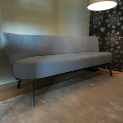 Sofa Polo Cocktail 107-3002 Stoff Caliente 04242 Farbe 700 Grau Gestell Eiche Schwarz