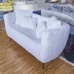 Sofa Serenity 2 Sitzer mit Fellbezug Saluki weiß
