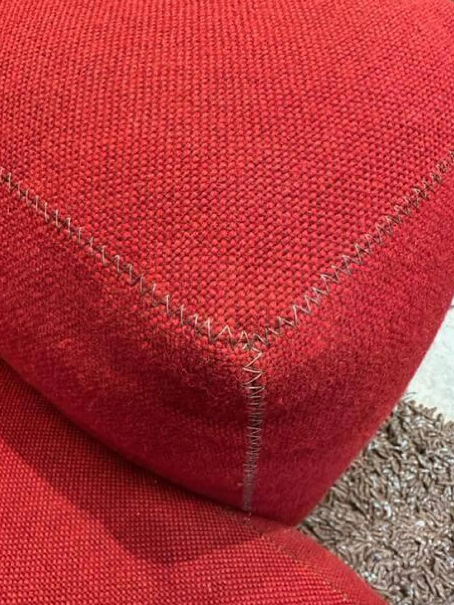 Sofa 2-Sitzer Mags Soft Bezug Hallingdal 687 Naht Dark Grey