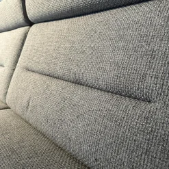 Sofa Stella Bezug Stoff Erica 596 Grey 12 Grau Gestell Metall Schwarz Inklusive Zwei Kopfstützen