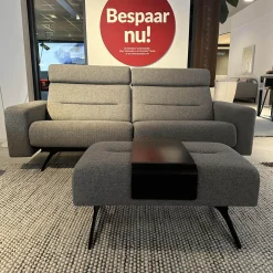 Sofa Stella Bezug Stoff Erica 596 Grey 12 Grau Gestell Metall Schwarz Inklusive Zwei Kopfstützen