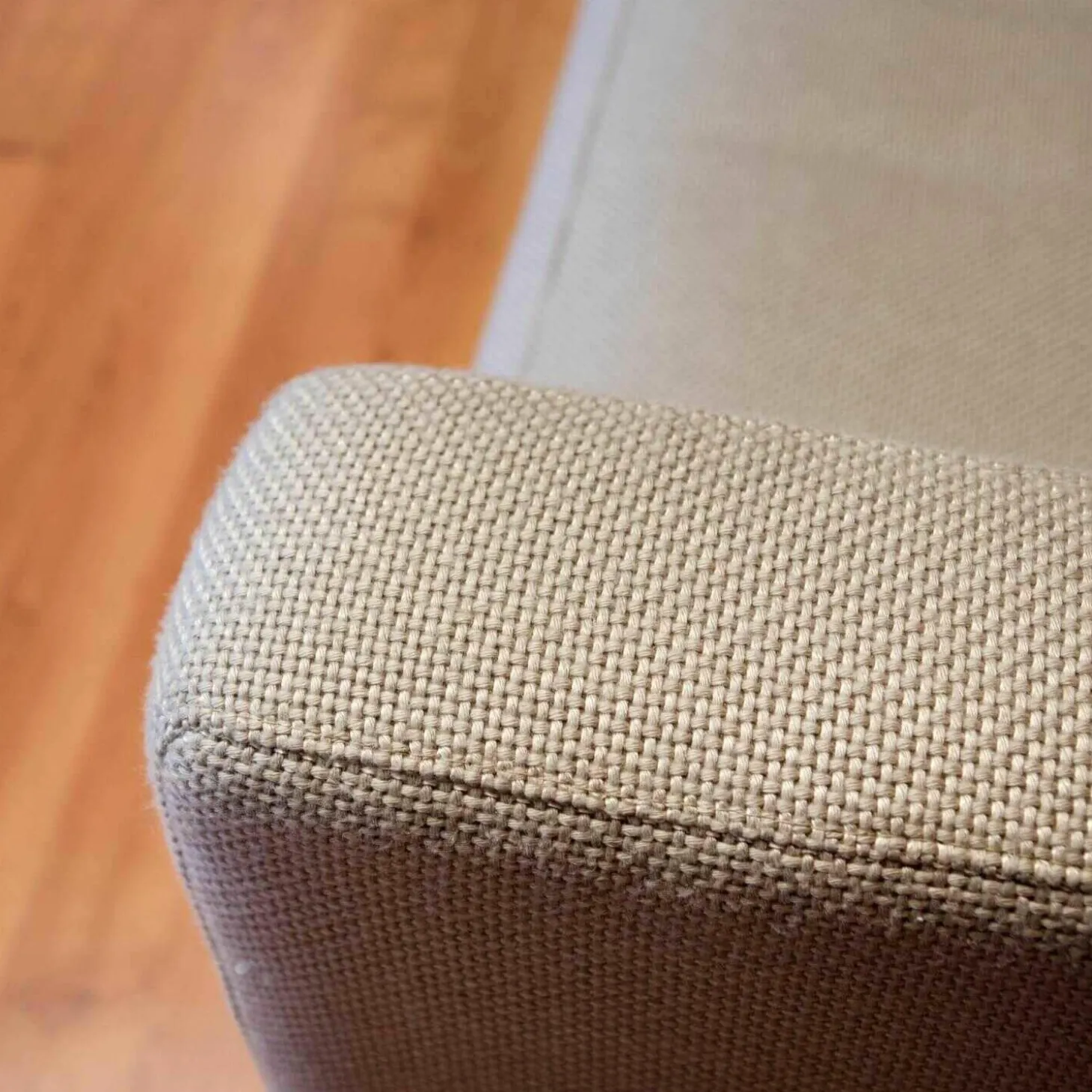 Sofa Stella Stoff Bratley Greige PG E Grau