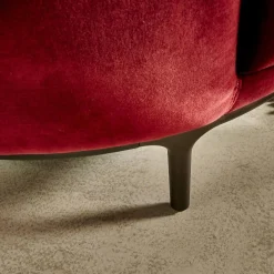 Sofa Vuelta Lounge Bezug Stoff Velvet Bordeaux Rot Füße Bronze