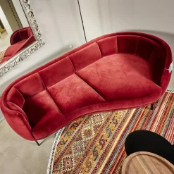 Sofa Vuelta Lounge Bezug Stoff Velvet Bordeaux Rot Füße Bronze