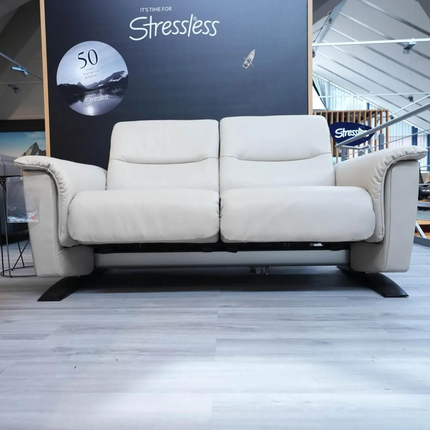 Sofagruppe Panorama Leder Cori Fog Grau Beige Holbogen Wenge Mit Balance Adapt Und Nackenkissen