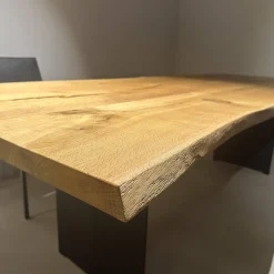 Stammtisch Ruvio Planke Platte Eiche Wild Mitt Offenen Ästen Und Rissen Gestell Metall Bronze Lackiert