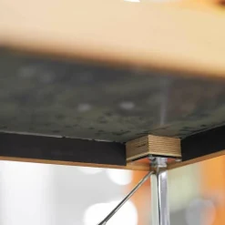 Stehtisch Nussbaum Furniert Gestell Stahl Hochglanz Verchromt