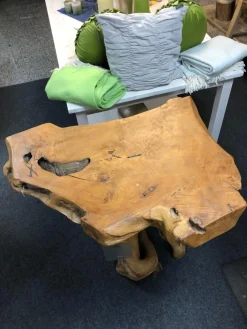 Stehtisch ST 110 Ausführung Teak Wurzelholz Gewachst