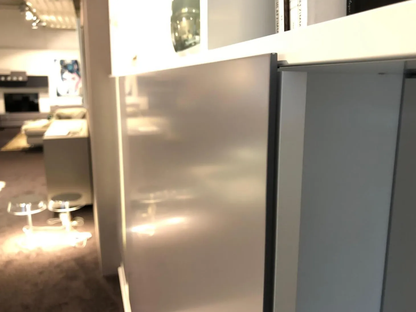 Studimo Wohnwand Lack Matt Nebel Weiß mit Bar-Element und TV-Feld